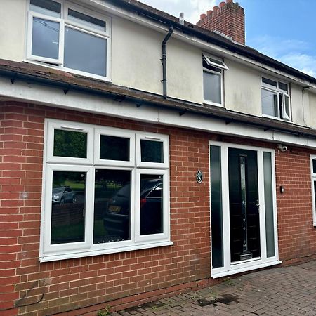 Stainless Guests House Dudley Exterior foto